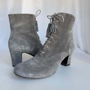 Tabitha Simmons Women’s Grey Suede Tassel Lace-Up Wingtip Ankle Booties Size 10